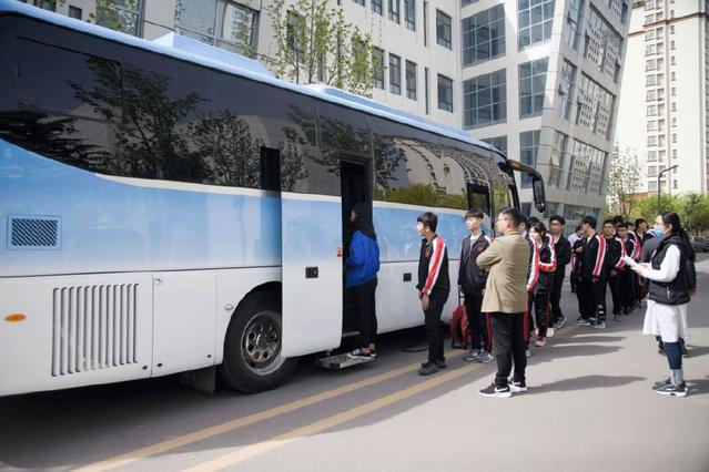 去醫(yī)院體檢已過時，移動醫(yī)療車讓體檢更便捷
