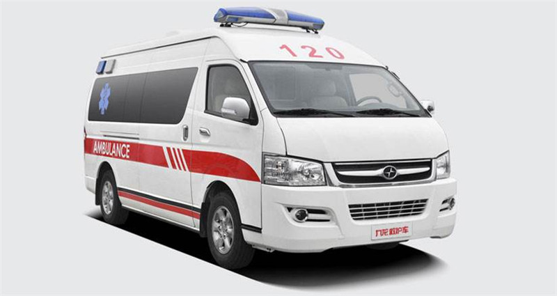 救護(hù)車廠家選擇的三個理由，最后一點(diǎn)不得不服帖01